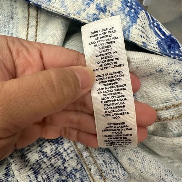 Chico’s Mixed Artisan Pattern Beaded Cropped Jean Jacket in Mysterious Blue XL - Picture 9 of 12